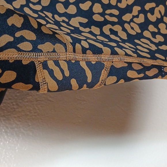 Tan + Lines by Sivan Ayla  Temescal Cheetah Leggings size medium - Picture 9 of 9